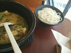 过桥米线-金香缘米线(大润发店)