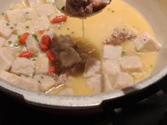 -佬麻雀·剁椒鱼头(京基KK One店)