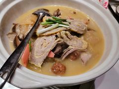 全家福火锅-味上湘菜馆(岳麓山店)