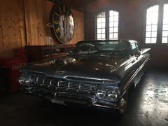 -席娜卡琳火车铁道夜市