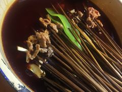 -拈签一笑黄牛肉辣卤串串