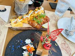 -Mark&Mars Restaurant