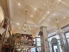 -玛格萝妮比萨屋(四平店)