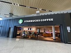 -星巴克(昆明机场III店)