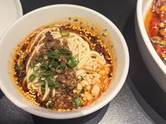 -铜锣湾·有麝自然香(渝北财富中心店)