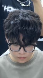 -藤野造型烫染·漂发