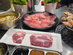 -韩聚屋韩国烤肉餐厅(新北万达店)