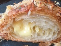 杏仁牛角包-咖法森林·咖啡  酒吧(天河店)