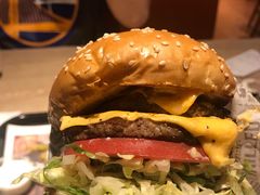 -The Habit Burger Grill 哈比特汉堡(复兴soho店)
