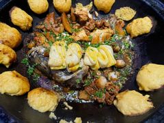 -鱼窝棚柴火铁锅炖(富山屯店)