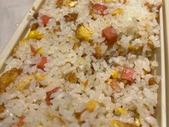 -何师烧烤Pro ·江湖川菜·小龙虾·精酿(太古里旗舰店)