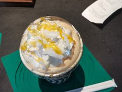 -星巴克臻选(莘庄仲盛店)