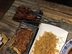 -郑享吃烧烤烩面(红专路店)