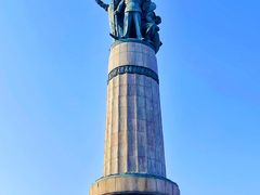 -人民防洪胜利纪念塔