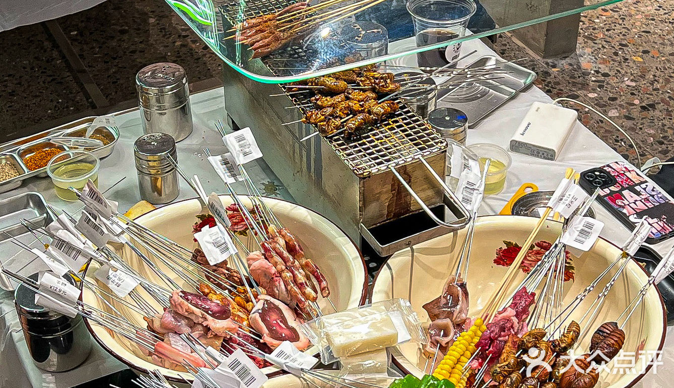 南京首家铁皮炉子烧烤超市‼️人均40吃饱饱
