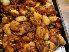 -老东镇啤酒屋海鲜加工·蒸汽海鲜·海鲜烧烤(台东店)