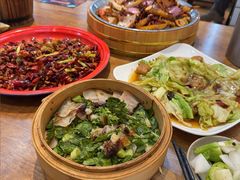 -佬缸炮江湖川菜(玉林店)