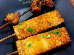 -陈员外正宗夹江烧烤(广福路店)