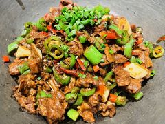 -爱碗亭·鲜炒湖南菜(壹城中心店)