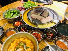 -姜虎东白丁烤肉(虹桥天地店)