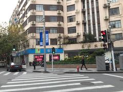 -中国移动(南京西路营业厅)