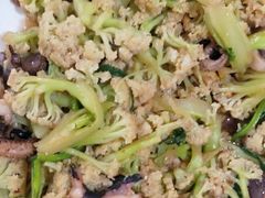 -源海渔村·现捞海鲜(大角湾店)