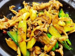 -江城燕子大排档(江汉路步行街店)