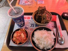 -万和春排骨砂锅米饭(新业广场店)