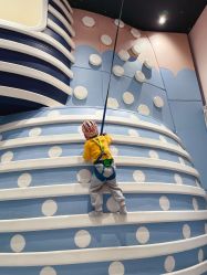 -奈尔宝家庭中心·亲子餐厅(鄞州万达店)