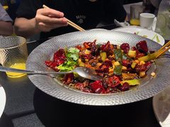 -辣尚瘾·烤鱼·新川菜(牡丹园直营店)