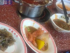 -四囍码头海鲜烧烤自助火锅(外滩南京东路悦荟广场店)