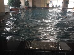 -海河假日酒店·游泳馆