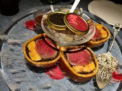 惠灵顿牛排-弦月窗LUNETTE BY AMANDA(复兴路店)