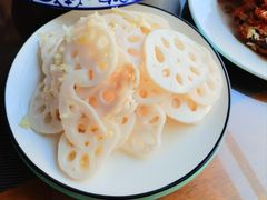 -微山岛春天里酒家