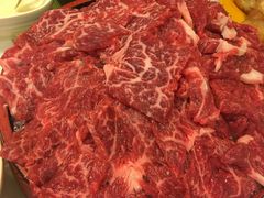 -鲜入围煮花胶鸡海鲜火锅