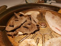 -猪啊牛呀羊啊铜盘烤肉(正大广场店)