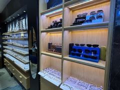 -日本手作眼镜·久川睛匠(新中关购物中心店)
