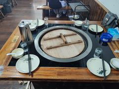 -三里屯土灶炖公鸡地锅鸡(江东店)