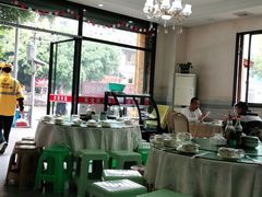 -李氏东北饺子王·铁锅炖(回龙湾店)