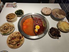 -卤校长重庆火锅(国兴店)