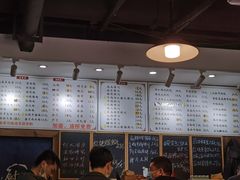 -何太太馄饨面铺(大浒东苑店)