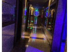 -好乐迪(张扬路八佰伴店)