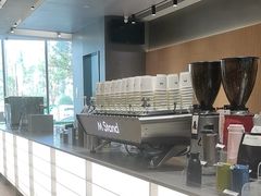 -M Stand(北京平安幸福中心店)