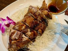 -Chom Cafe and Restaurant