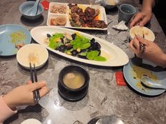 -老周家酱卤猪蹄私房菜(克拉玛依西街店)