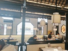 -小菜园新徽菜(镇江丹阳吾悦店)