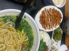 -杨记清芳牛肉拉面(宝龙广场店)