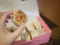 鲜肉月饼-光明邨大酒家(淮海路店)