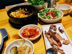 -喜来稀肉(北外滩白玉兰广场店)