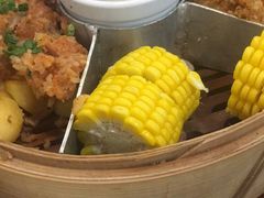 -黄桷树曹家私房菜(江与城店)